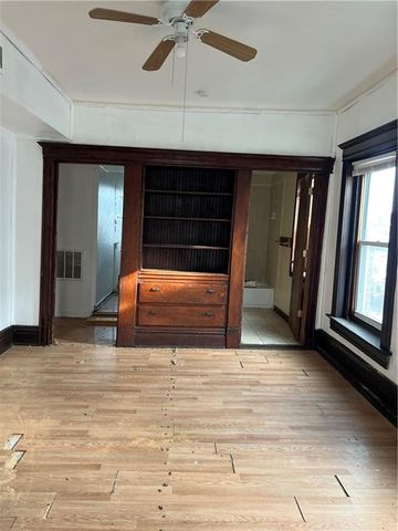 2327 Park Avenue, Kansas City, MO 64127