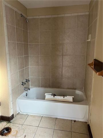 2327 Park Avenue, Kansas City, MO 64127