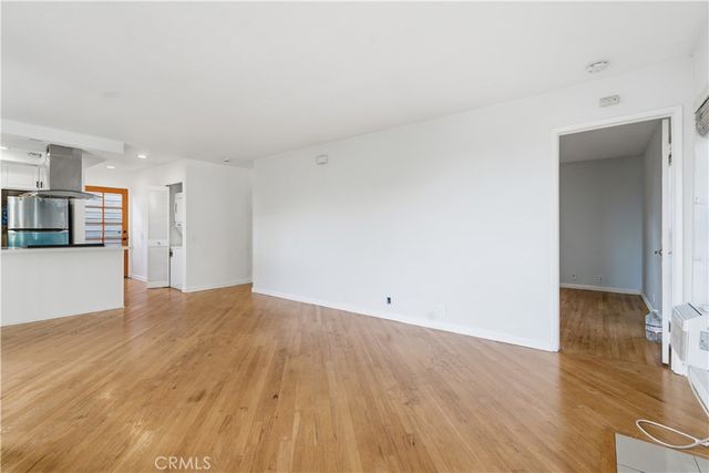 3995 Hortensia G8, San Diego, CA 92110