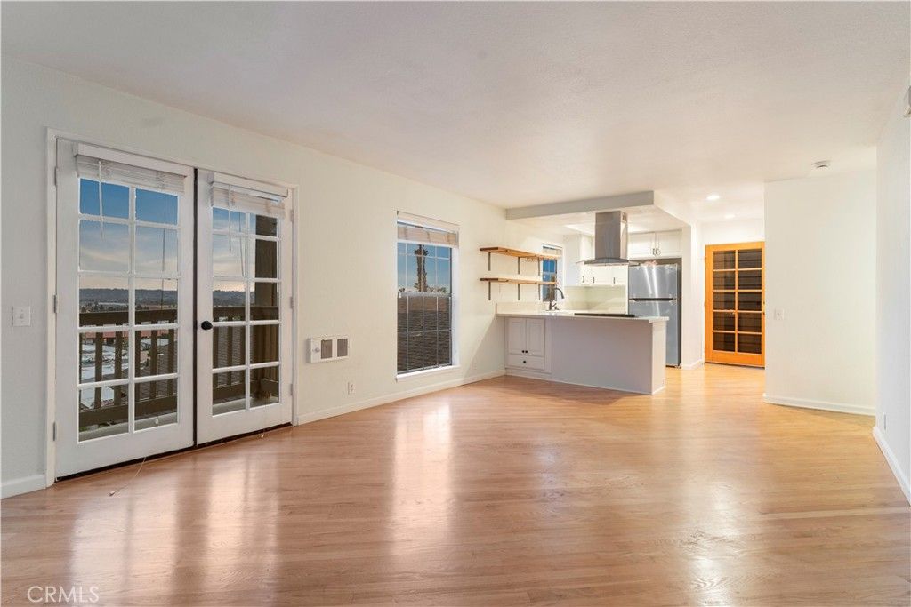 3995 Hortensia G8, San Diego, CA 92110 — photo 2