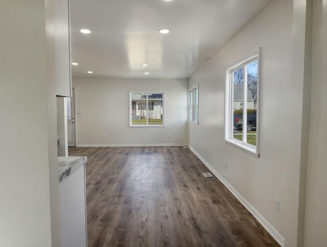 3032 Gladstone Avenue, Rockford, IL 61101