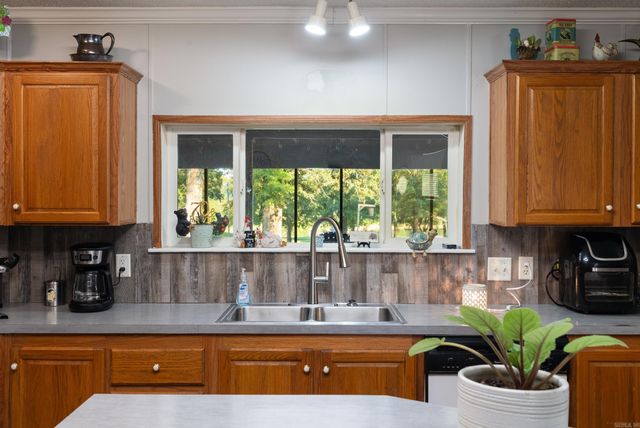 54 Terry Lynn Lane, Perryville, AR 72126