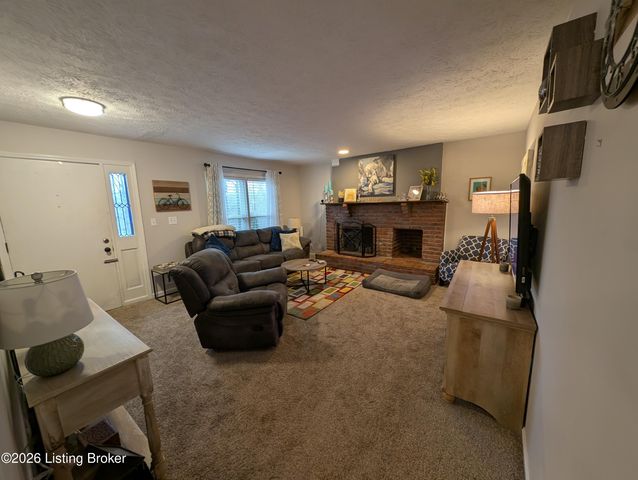 5412 Pearce Way, Crestwood, KY 40014