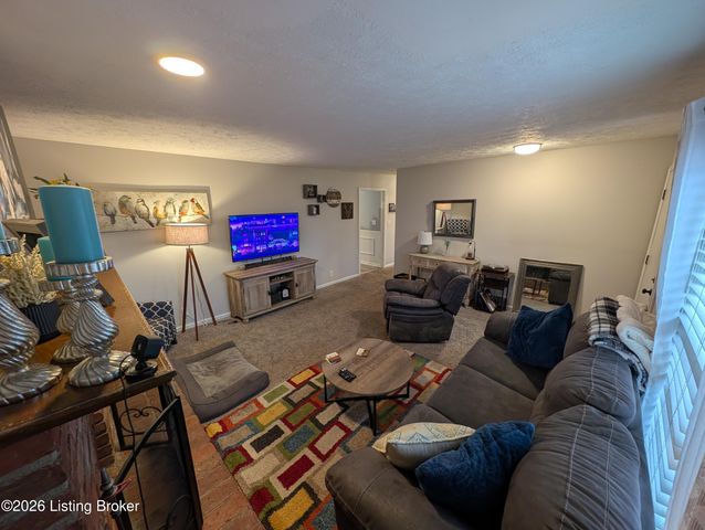 5412 Pearce Way, Crestwood, KY 40014