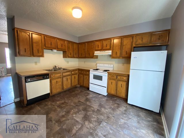 5732 Camp Robinson Road, North Little Rock, AR 72118