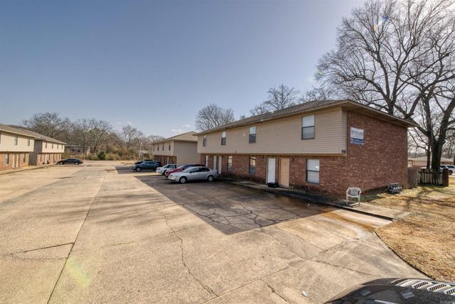 5732 Camp Robinson Road, North Little Rock, AR 72118
