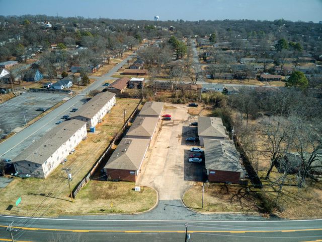 5732 Camp Robinson Road, North Little Rock, AR 72118