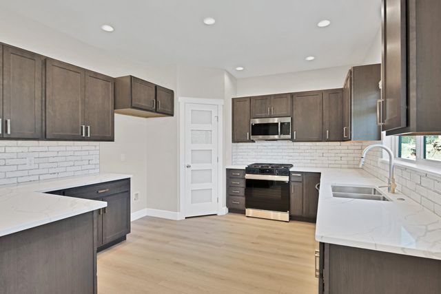 690 Arran Way # B, Grand Junction, CO 81504