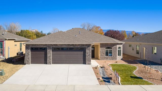 690 Arran Way # B, Grand Junction, CO 81504