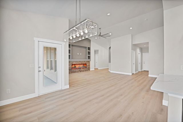 690 Arran Way # B, Grand Junction, CO 81504