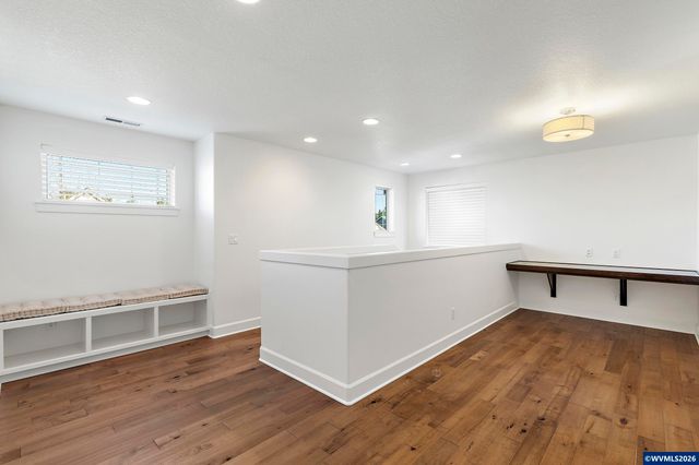 462 Turnberry Av, Woodburn, OR 97071