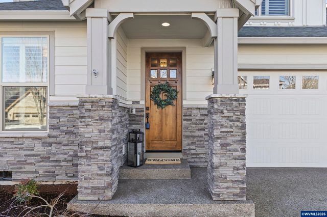 462 Turnberry Av, Woodburn, OR 97071