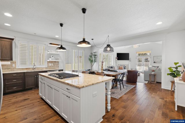 462 Turnberry Av, Woodburn, OR 97071