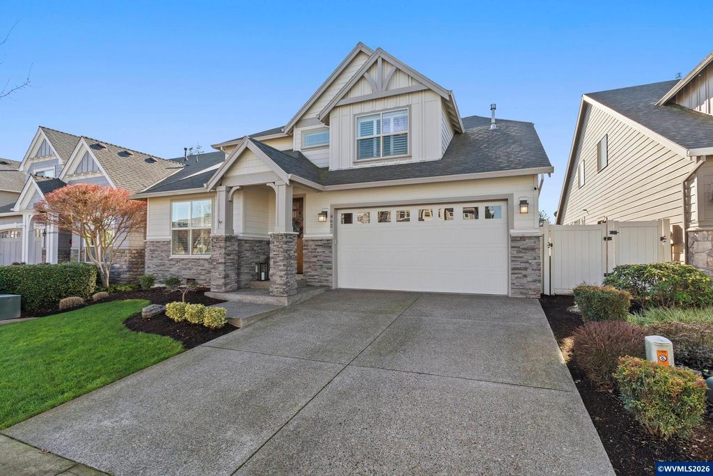 462 Turnberry Av, Woodburn, OR 97071