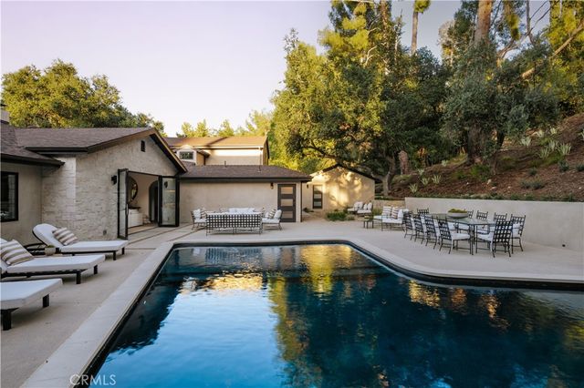 17930 Karen Drive, Encino, CA 91316