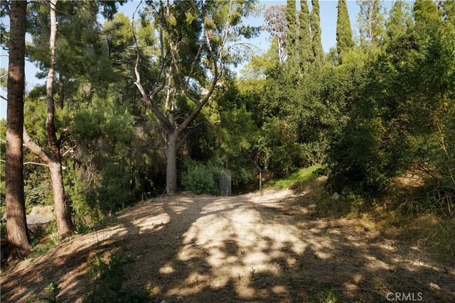 17930 Karen Drive, Encino, CA 91316