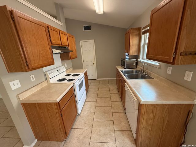 86 Coastal, San Antonio, TX 78240