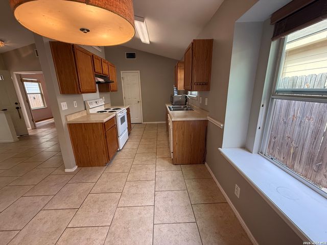 86 Coastal, San Antonio, TX 78240