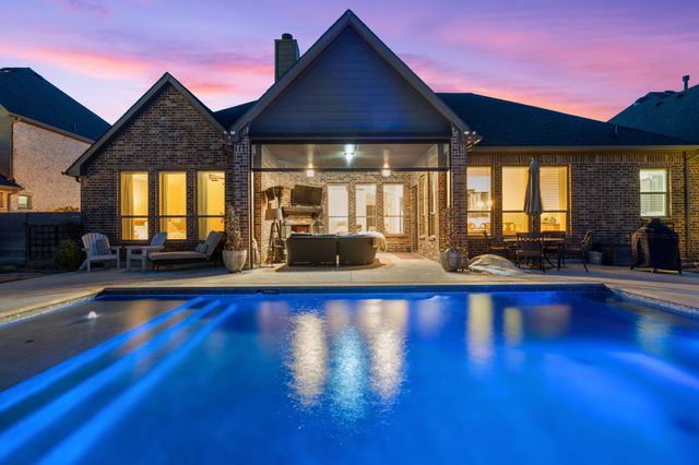 1110 Sunflower Avenue, Argyle, TX 76226