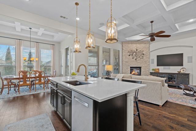 1110 Sunflower Avenue, Argyle, TX 76226