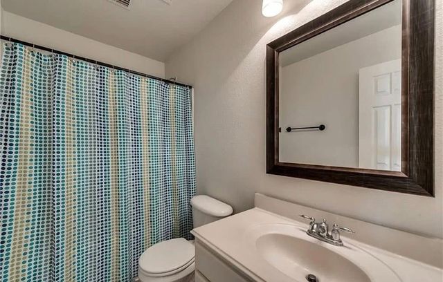 2003 Empire Court, Heartland, TX 75126