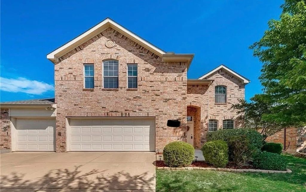 2003 Empire Court, Heartland, TX 75126