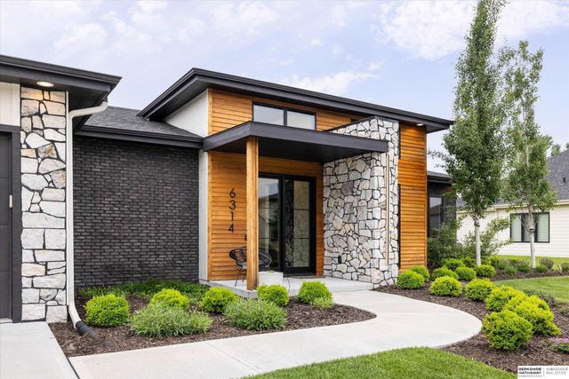 6314 N 295th Street, Valley, NE 68064