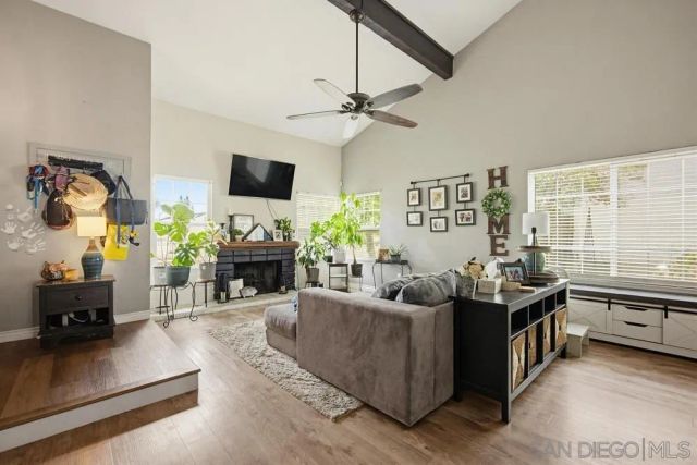 3340 Lynwood, Highland, CA 92346