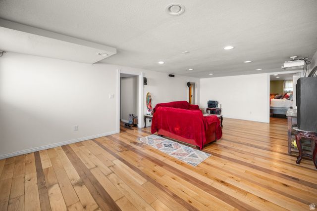 3233 S JEAN ST, Magna, UT 84044