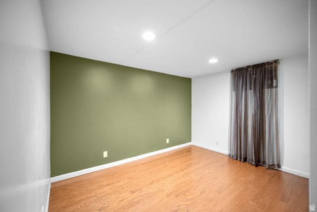 3233 S JEAN ST, Magna, UT 84044
