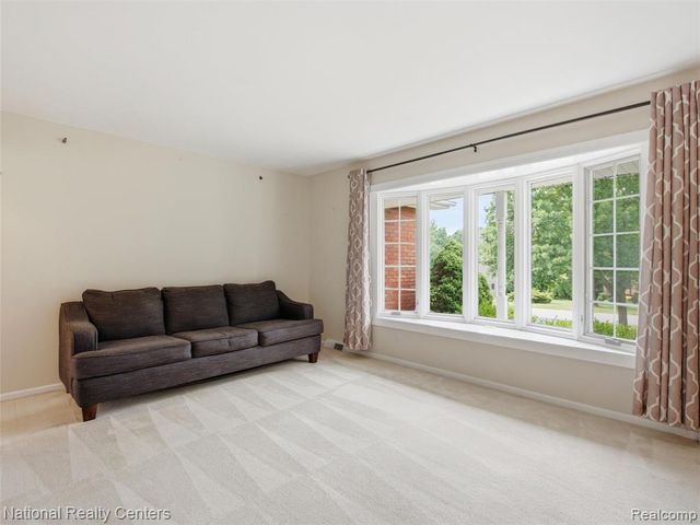 6858 Wellesley Terrace, Clarkston, MI 48346