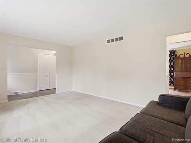6858 Wellesley Terrace, Clarkston, MI 48346