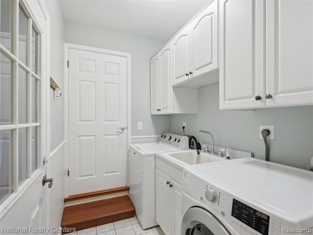 6858 Wellesley Terrace, Clarkston, MI 48346
