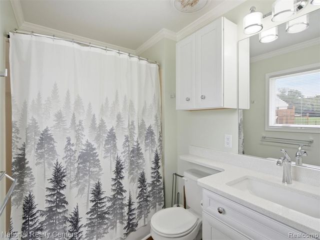 6858 Wellesley Terrace, Clarkston, MI 48346