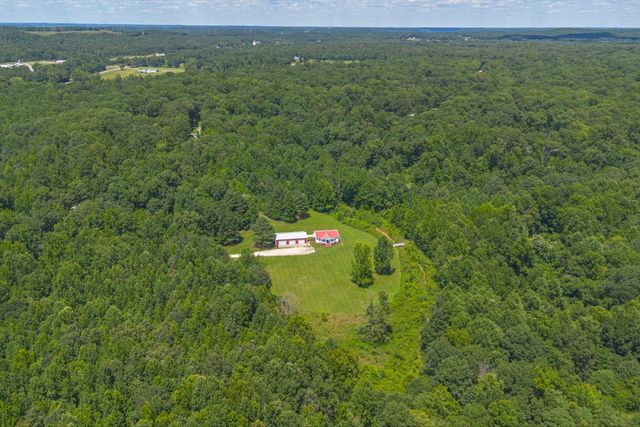 100 Asbury Dr, New Johnsonville, TN 37134