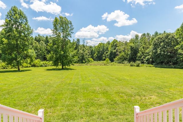 100 Asbury Dr, New Johnsonville, TN 37134