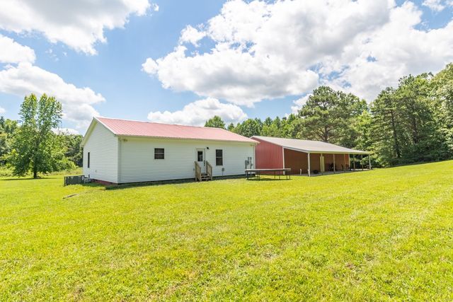 100 Asbury Dr, New Johnsonville, TN 37134