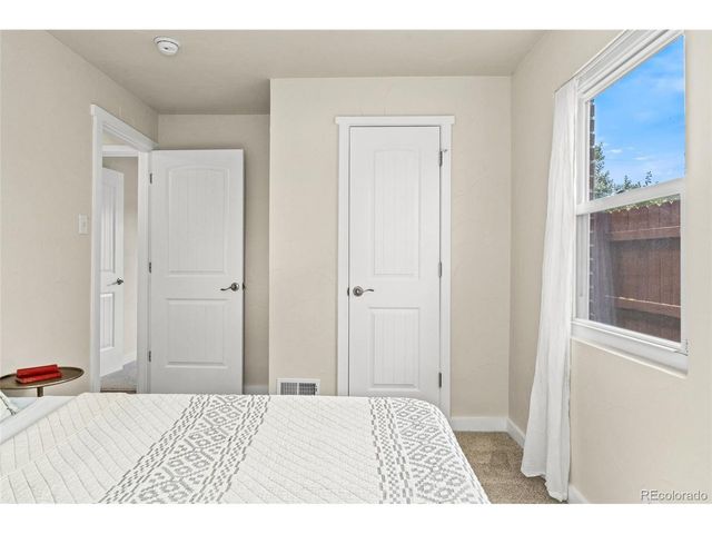 2965 Ivy St, Denver, CO 80207