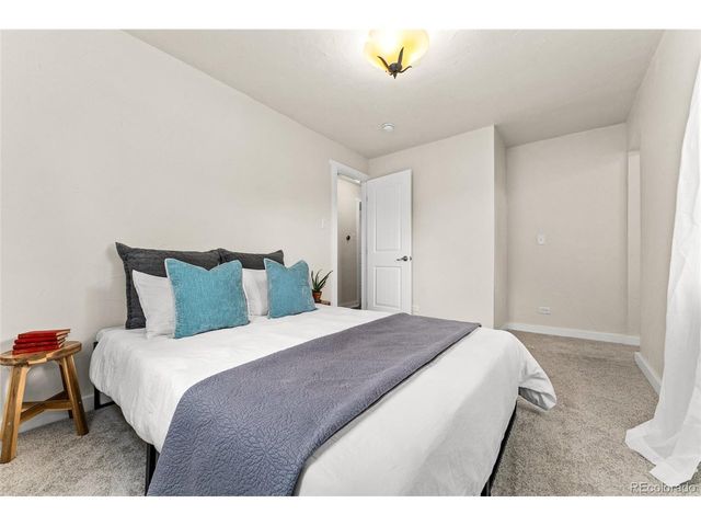 2965 Ivy St, Denver, CO 80207