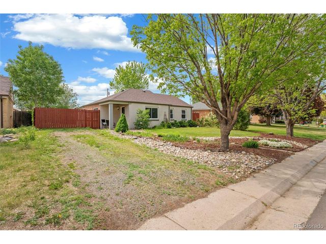 2965 Ivy St, Denver, CO 80207