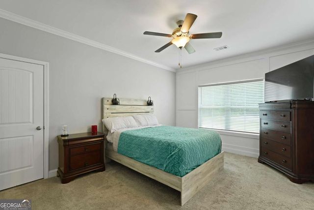 172 Taylor Creek Drive NE, Ludowici, GA 31316