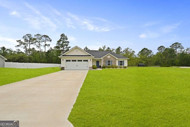 172 Taylor Creek Drive NE, Ludowici, GA 31316