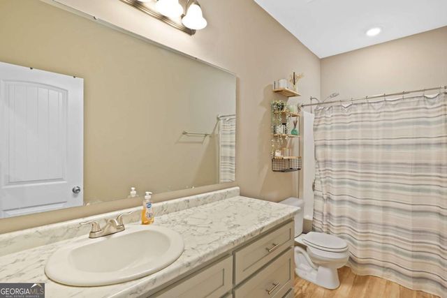 172 Taylor Creek Drive NE, Ludowici, GA 31316