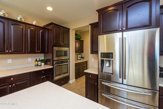 10539 E Hawk Avenue, Mesa, AZ 85212