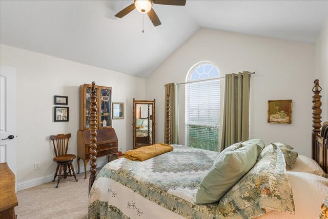 909 Winged Foot, Corsicana, TX 75110