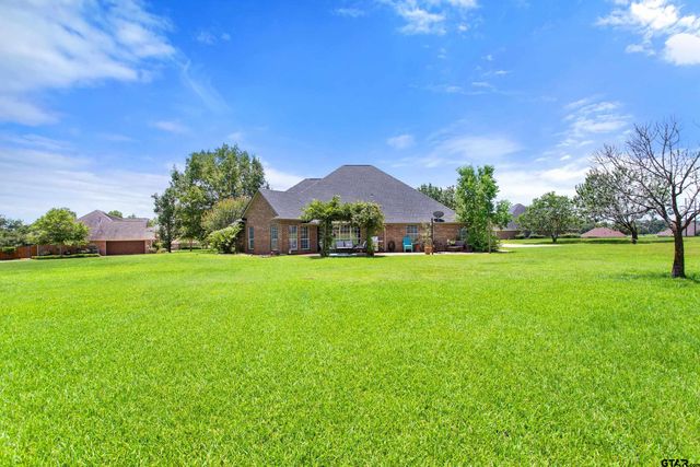 301 Hines Crossing, Bullard, TX 75757