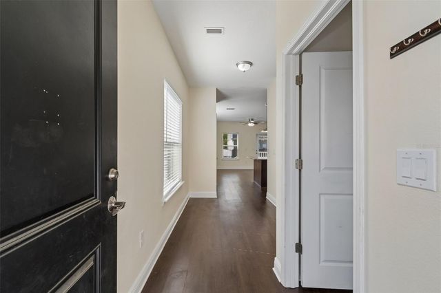 2322 W CHESTNUT STREET, Tampa, FL 33607