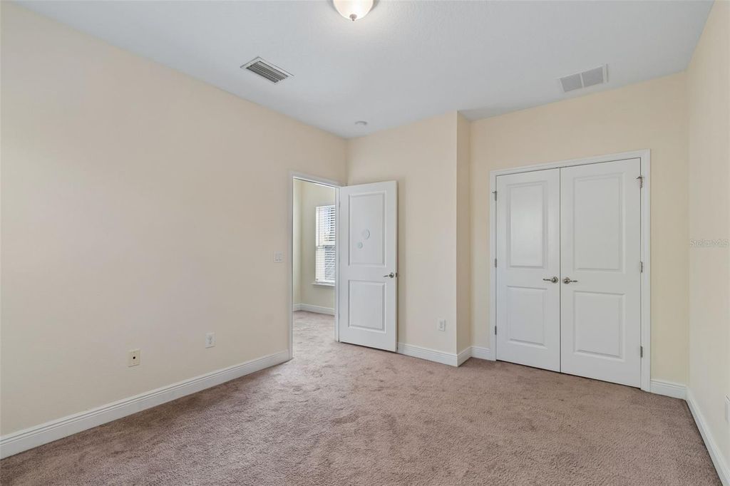 Image 16 of property listing at 2322 W CHESTNUT STREET, Tampa, FL 33607