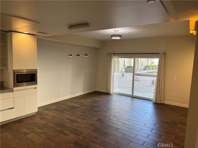 28 N 3rd Street A210, Alhambra, CA 91801