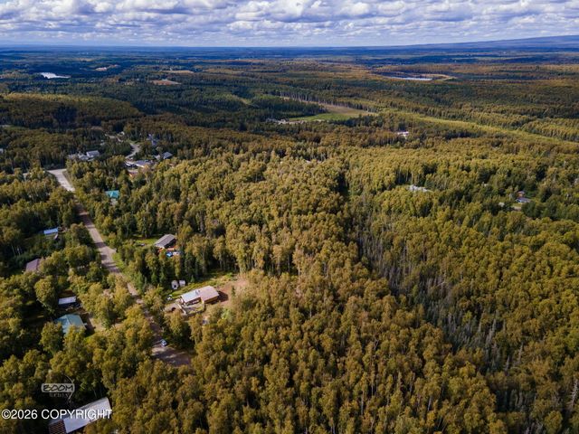 6905 W Highcrest Lane, Wasilla, AK 99654